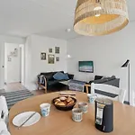 Kate - 300m From The Sea By Interhome *