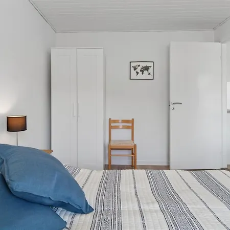 Apartment Kate - 300m From The Sea By Interhome