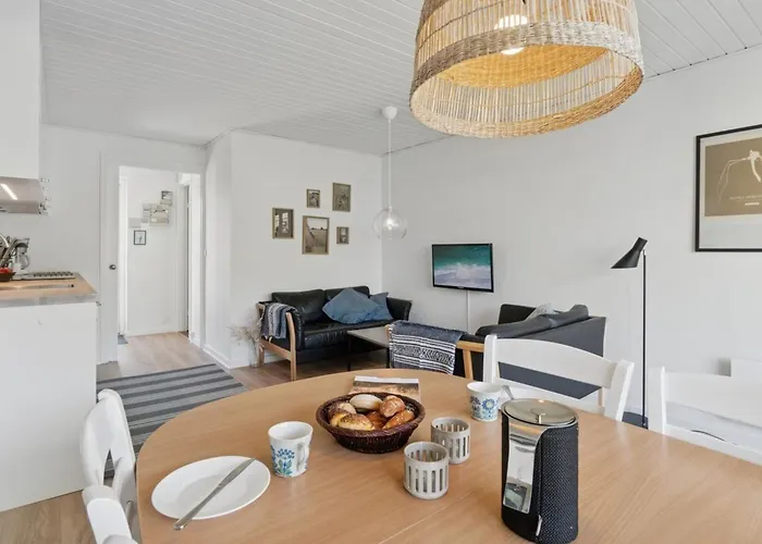 Kate - 300m From The Sea By Interhome *